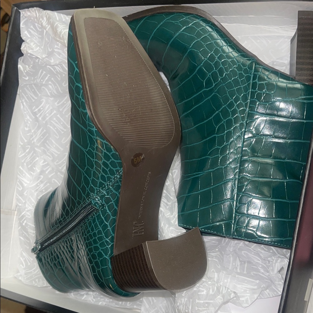 INC International Concepts Women's Dasha Block-Heel Booties 5M - Picture 3 of 3